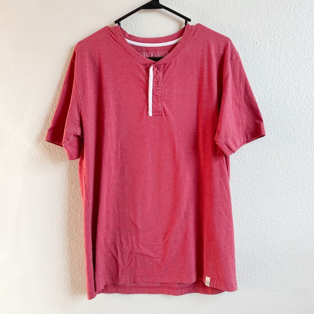 Lauren James The Basic Red Short Sleeve Tshirt Button Neck Men’s Size Large